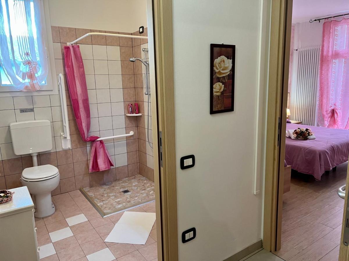 Agriturismo Le Essenze - Terrazza Sulla Romagna Cesena Eksteriør billede